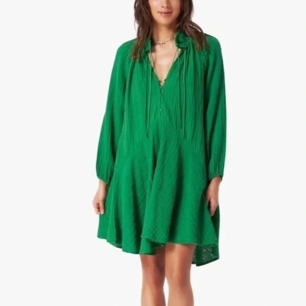 XiRENA Lola Emerald Green Cotton Gauze Swing Dress